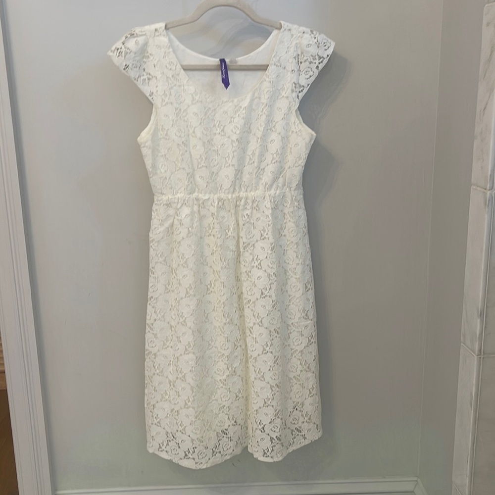 Seraphine white lace maternity dress